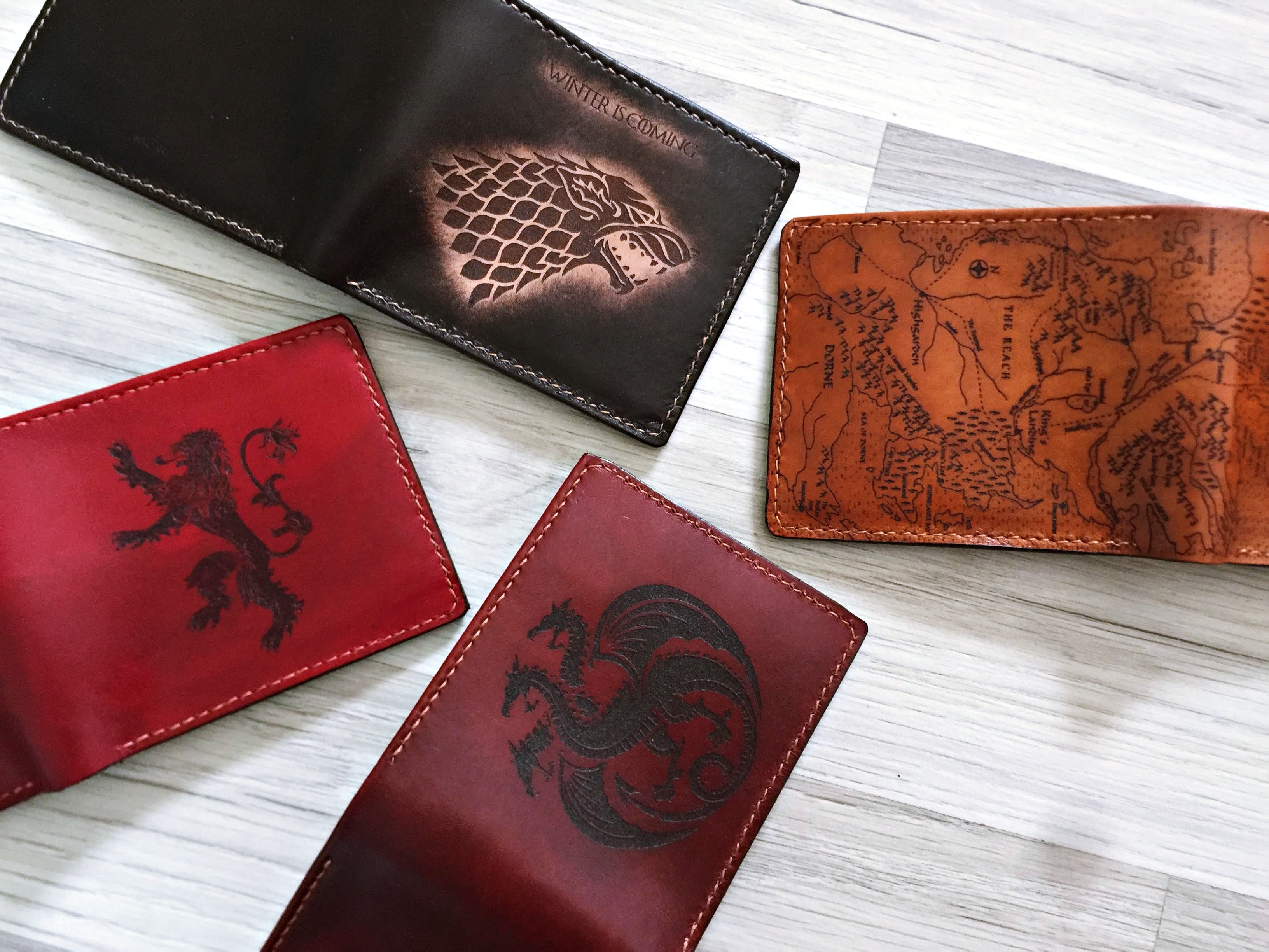 Mayan Corner - Game of Thrones leather men's wallet, men's gift ideas, personalized gift for him, anniversary present - House Stark Logo