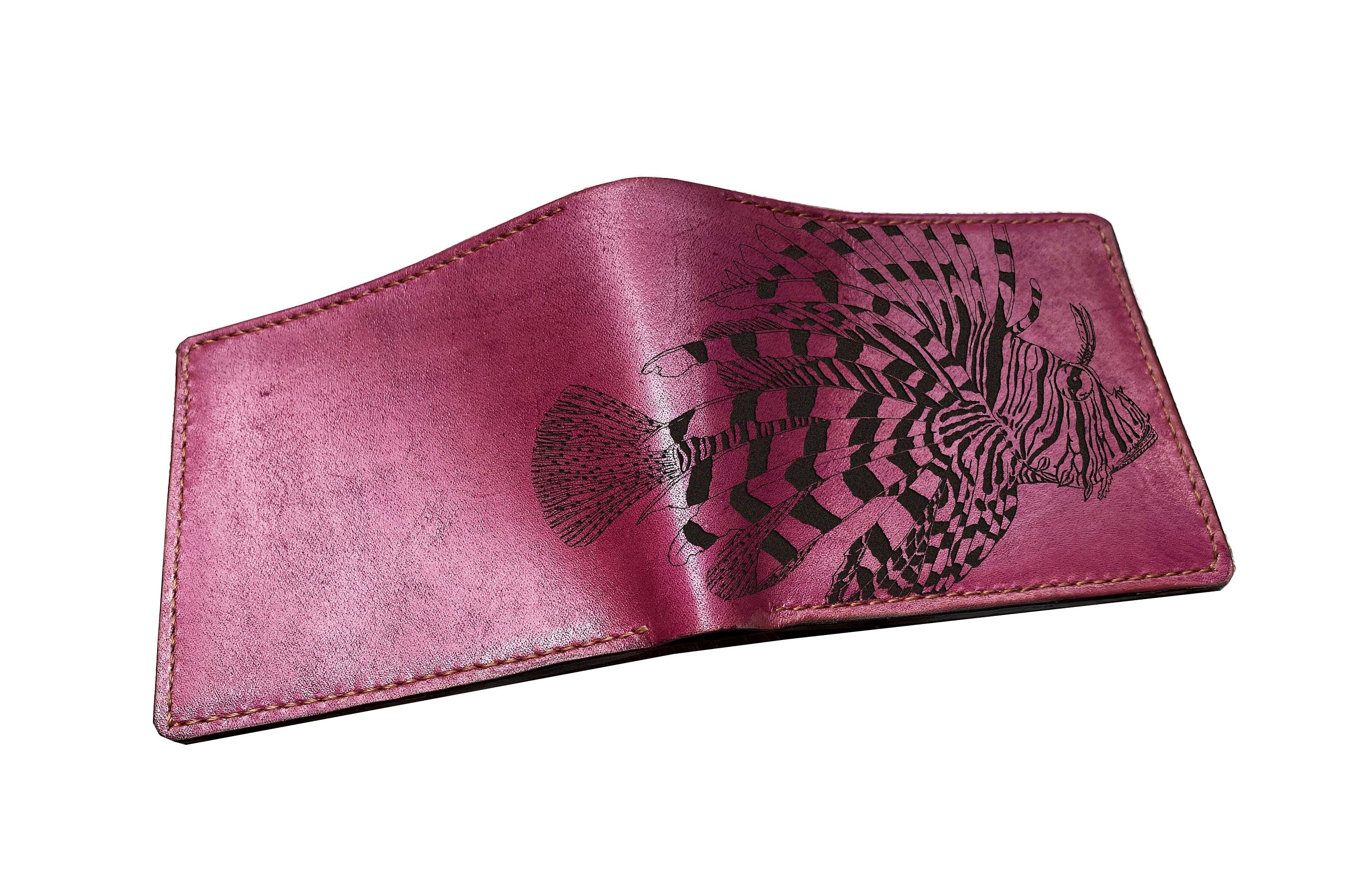Customized leather men's wallet, bifold ID card wallet, Lionfish art wallet, animal pattern present for men, ocean fish men gift